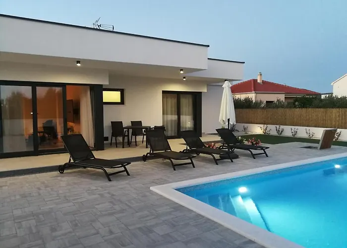 Villa Abelia Pirovac